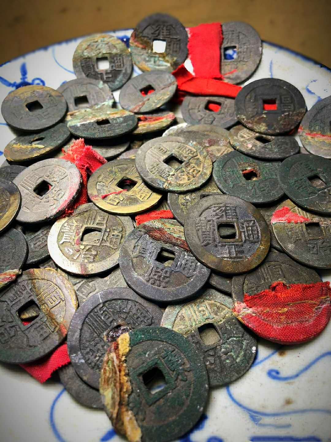 浅谈房梁钱币梁上钱坤