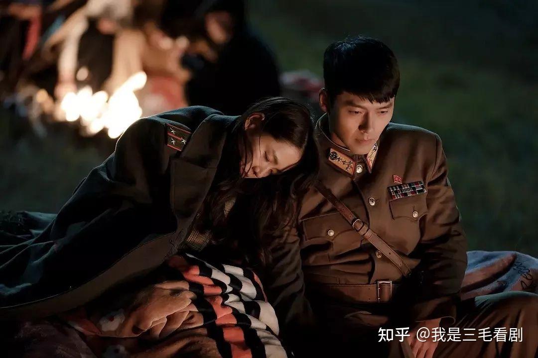 韩剧推荐tvn播出的爱情故事电视剧爱的迫降由玄彬和孙艺珍担任主演