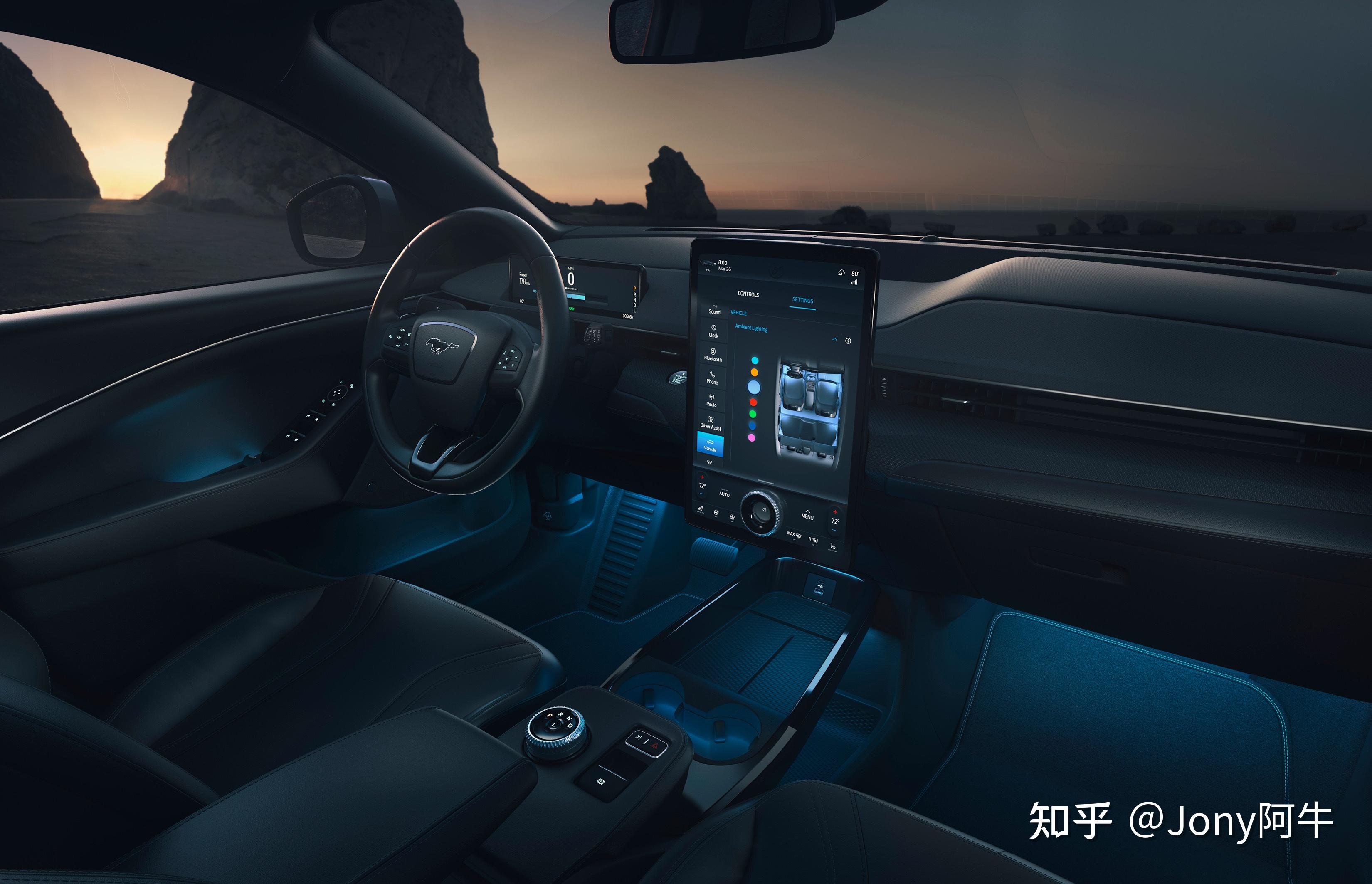 汽车驾驶座舱vs飞机驾驶座舱