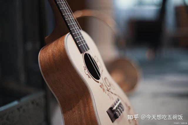 海凡吉他：教你如何选择民谣和古典 - 知乎