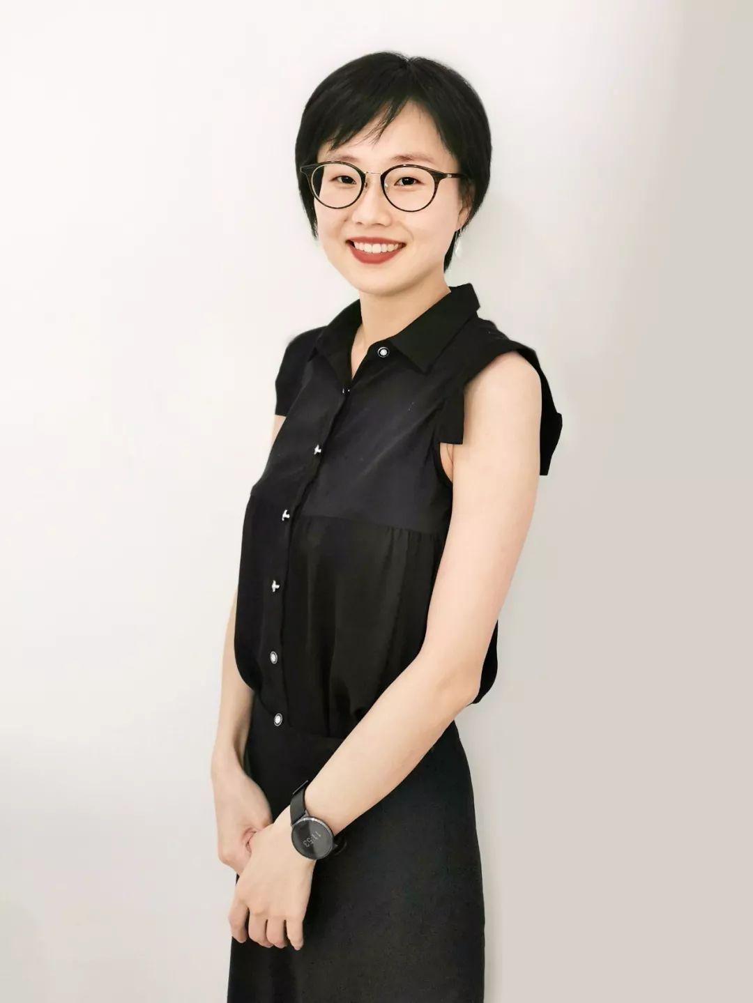 凌 琳竞越课程设计中心 教学设计师