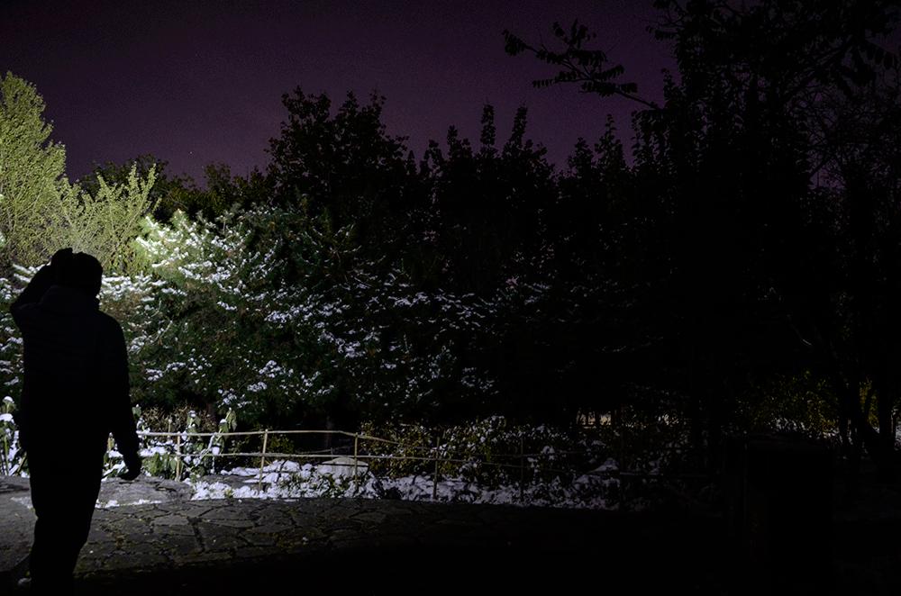 三光源,精准灵活照亮黑夜:奈特科尔hc65 v2头灯 - 知乎