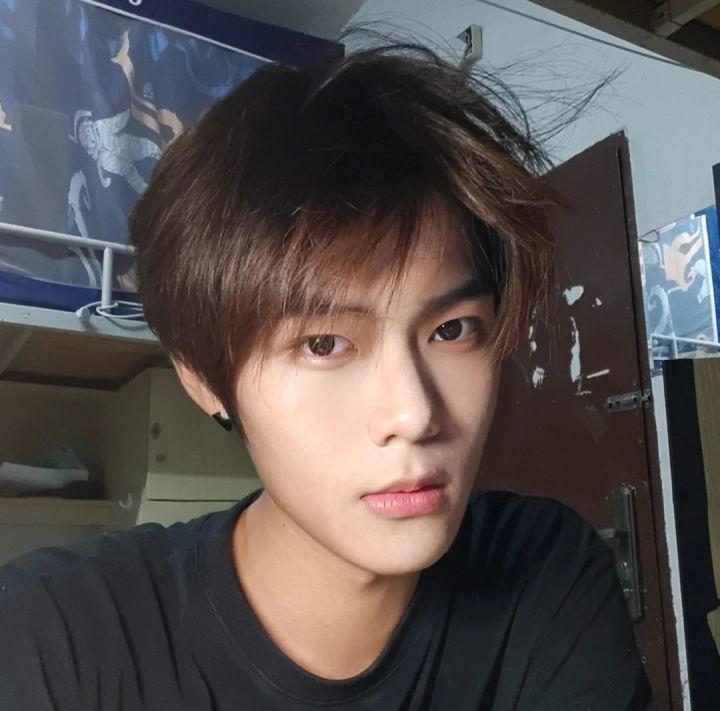 一个男生怎么快速提升颜值?