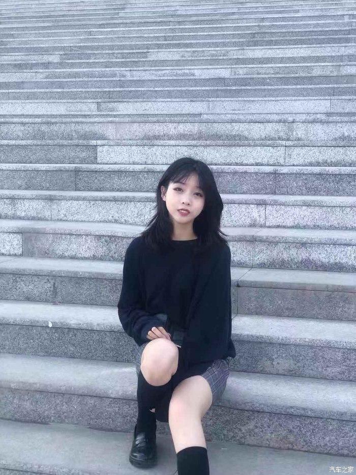 路过你的青春,比亚迪e2与河北工程大学美女的完美相遇!
