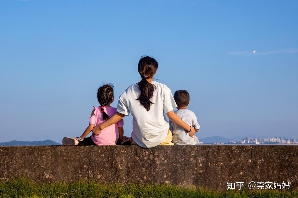 為什麼說生二胎三胎要趁早原因很現實晚了這3位可不會答應