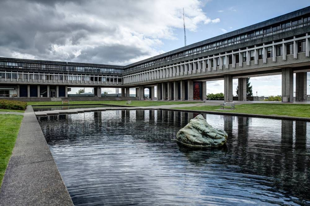 西蒙菲莎大学(西蒙菲莎大学qs)