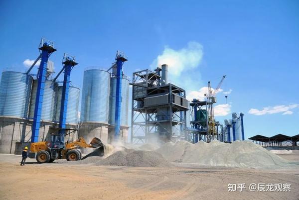 制造水泥要铁矿的哪种成份?