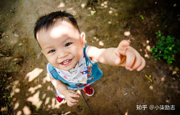 值得你收藏的宝藏文案(关于收藏很久的文案，干净治愈，值得收藏！)