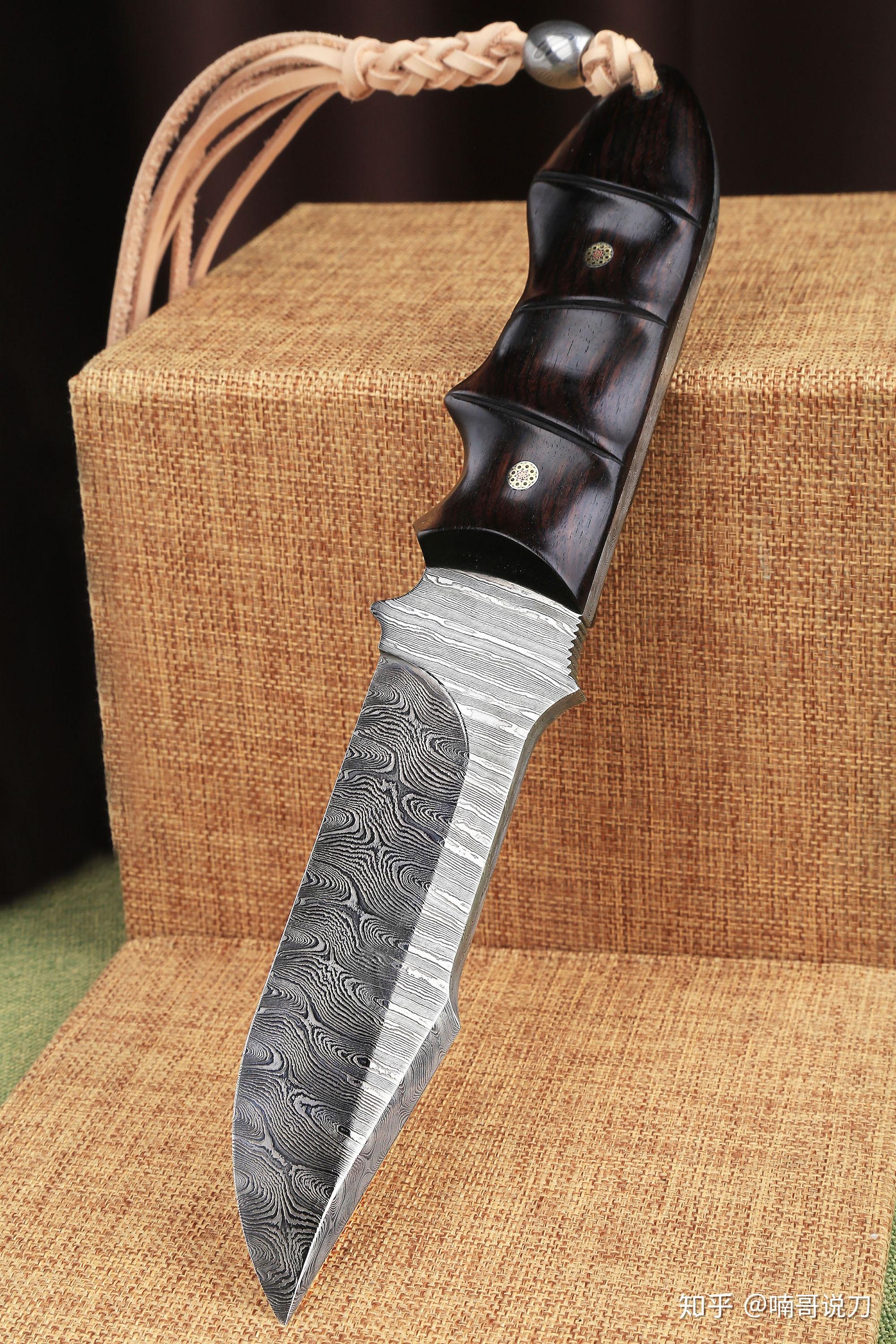 刀之利在刀锋刀之美在刀形刀之贵在材质刀之精在加工