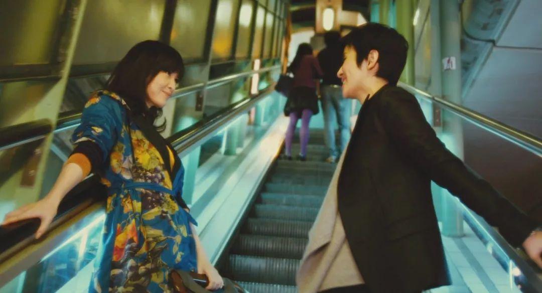 到香港电影里的中环走一走喝一杯