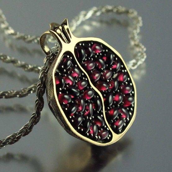 海底轮宝石红榴石