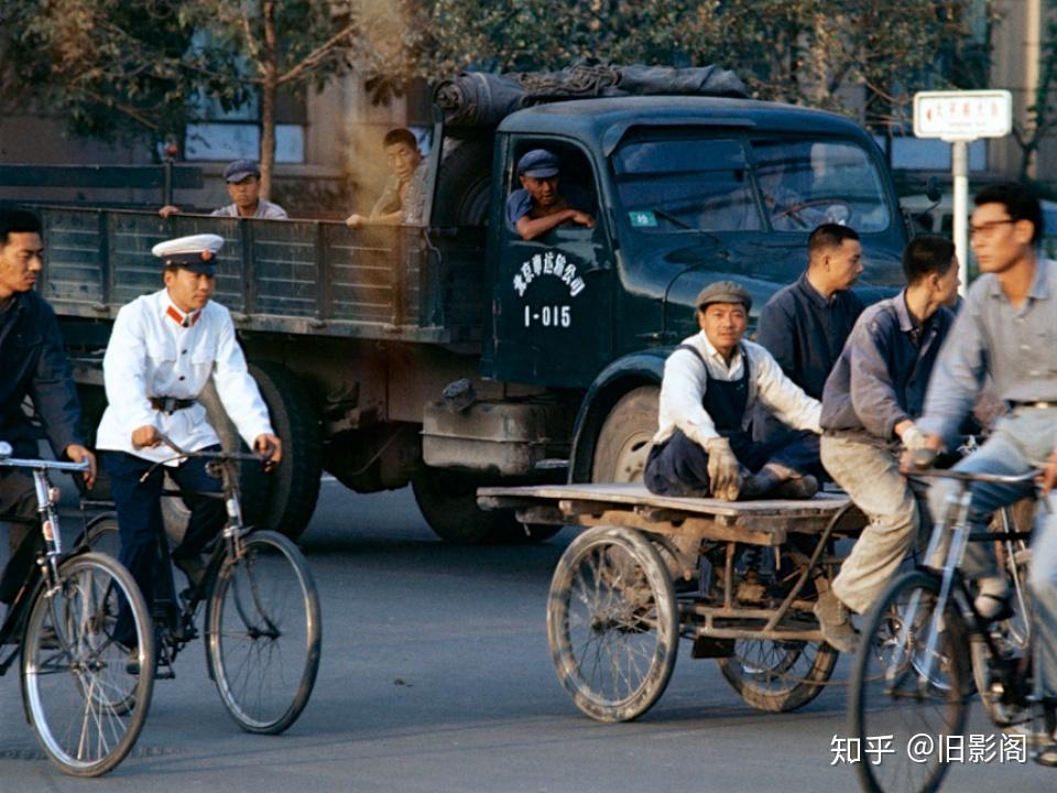 80年代中国是什么样的？你有照片吗？
