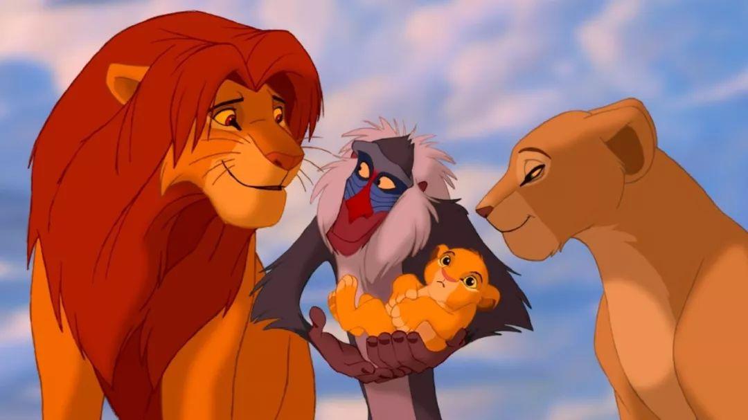 《狮子王》也不是特指,因为三个主角都曾是非洲大草原上的狮子王,历史