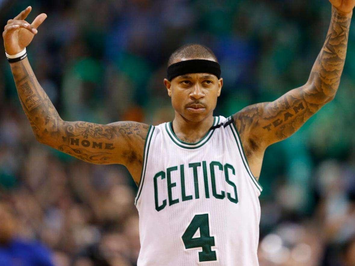 美女吴阿敏示范杨氏24式太极拳行云流水连绵不绝打的真好