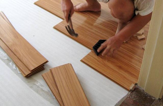 地板和瓷砖一次性买多少才够老工头才知道的公式不多花1毛钱