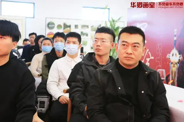 热血高燃华卿画室全体教师郑重宣誓一起拼一定赢