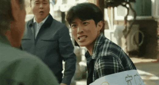 韩国电影《郊游》尺度炸裂,韩影又出猛片