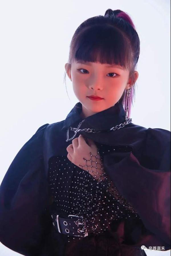 时代华娱儿童模卡拍摄技巧 | 掌握这几招让你轻松拍出时尚大片 - 知乎