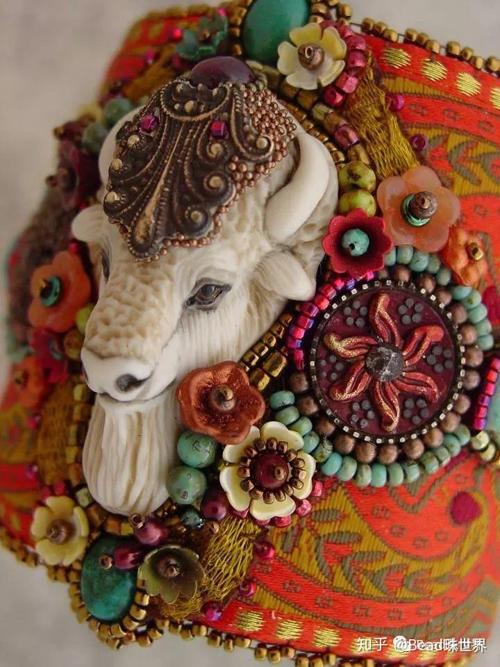 一种特殊风格的珠绣设计震撼人心heidikummli珠绣作品