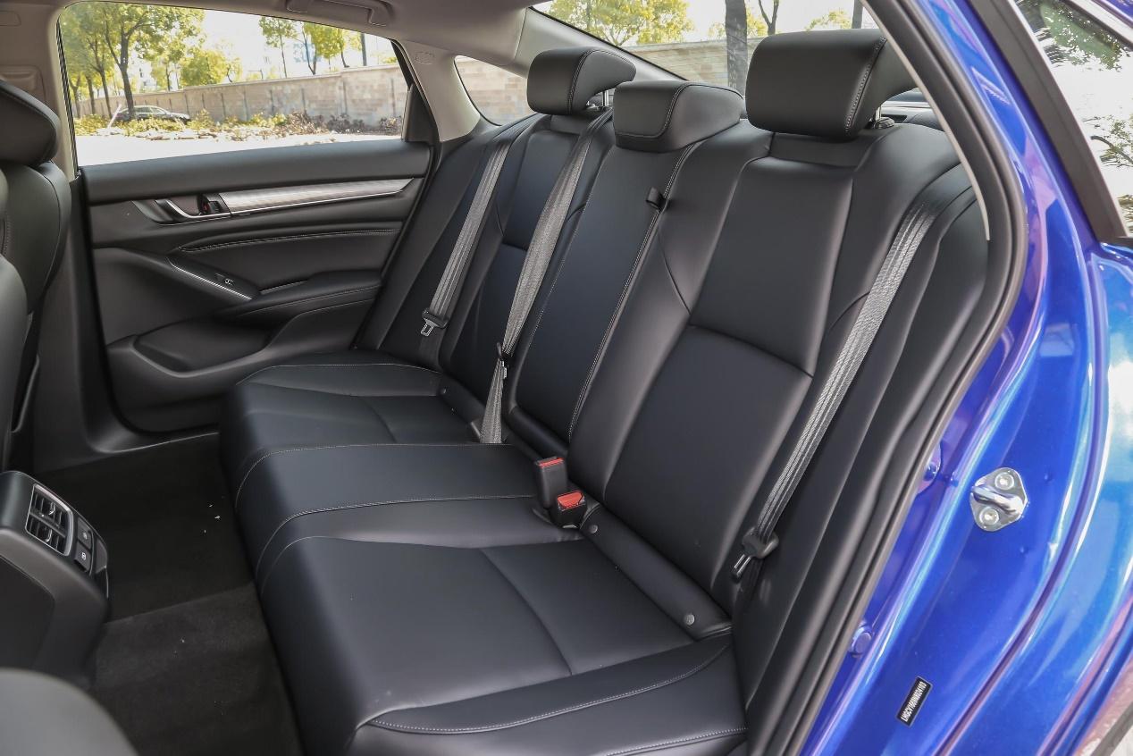 堪为标杆体验十代雅阁混动