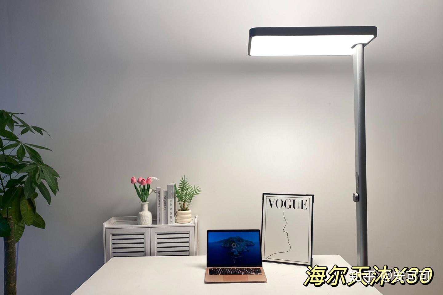 2025年护眼灯推荐：大路灯是真有用还是智商税？对比全网热门型号，海尔X30大路灯到底赢在哪里，深度测评告诉你 - 知乎