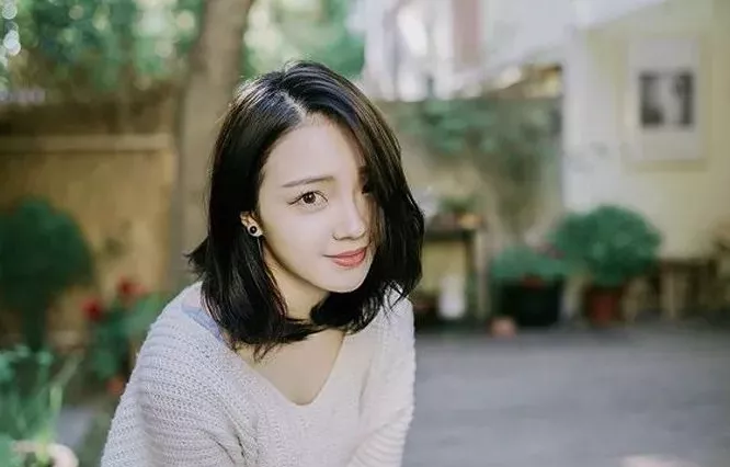 18岁女生必须要干的几件事 v2-3d781e83547f9b7a73e95fa7f5d1c2a1_1440w.jpg?source=172ae18b