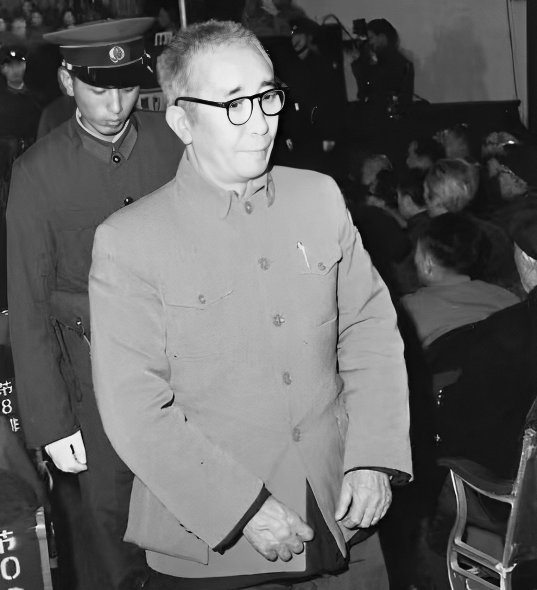 1966年江青为找一封信,借叶群之手制造抄家惨案,信中到底是什么 - 知乎