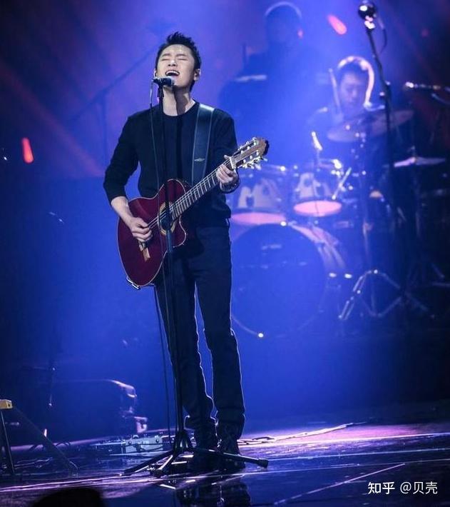 如何评价梁博新歌想念