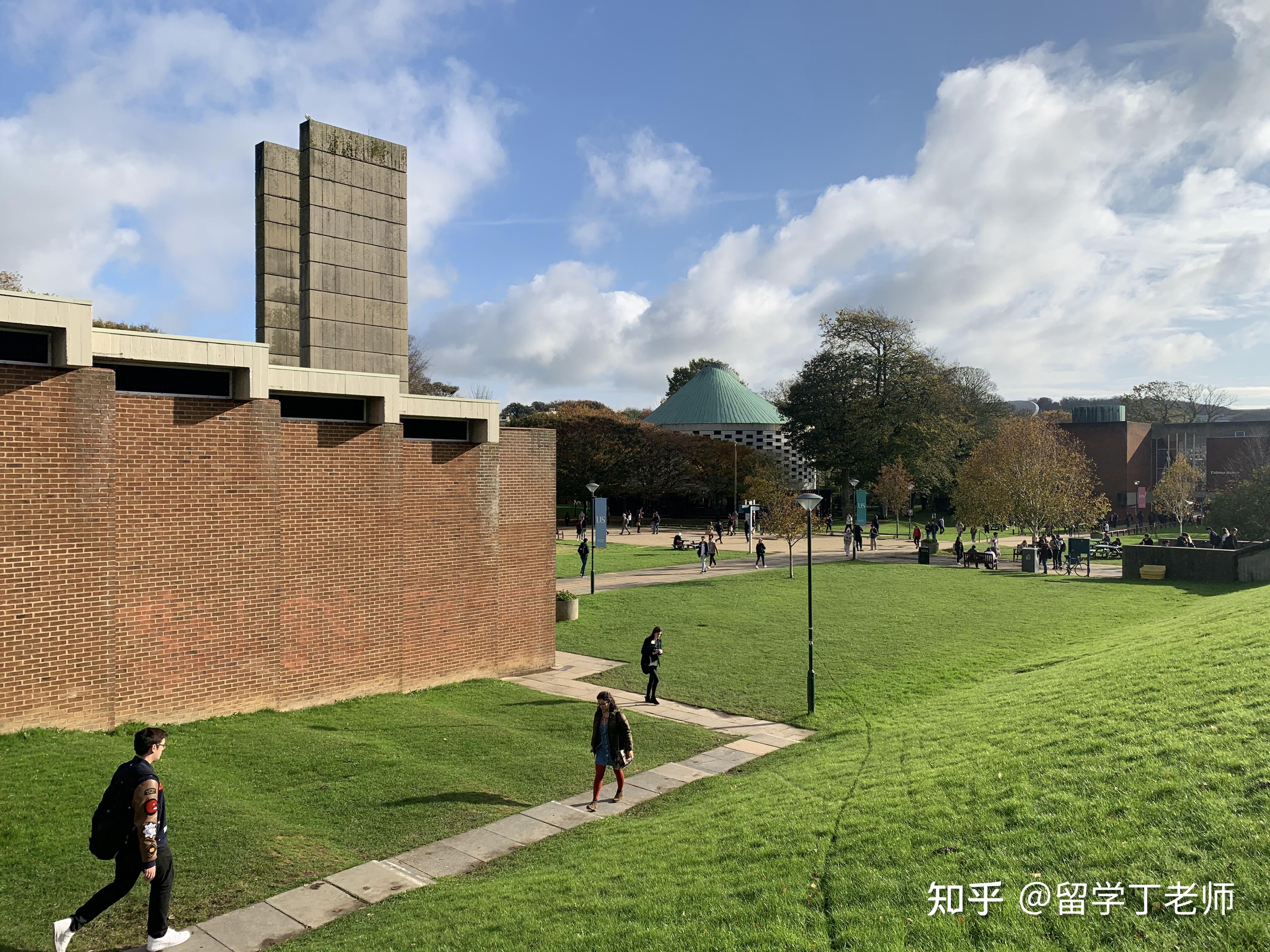 英国顶级大学之一——萨塞克斯大学