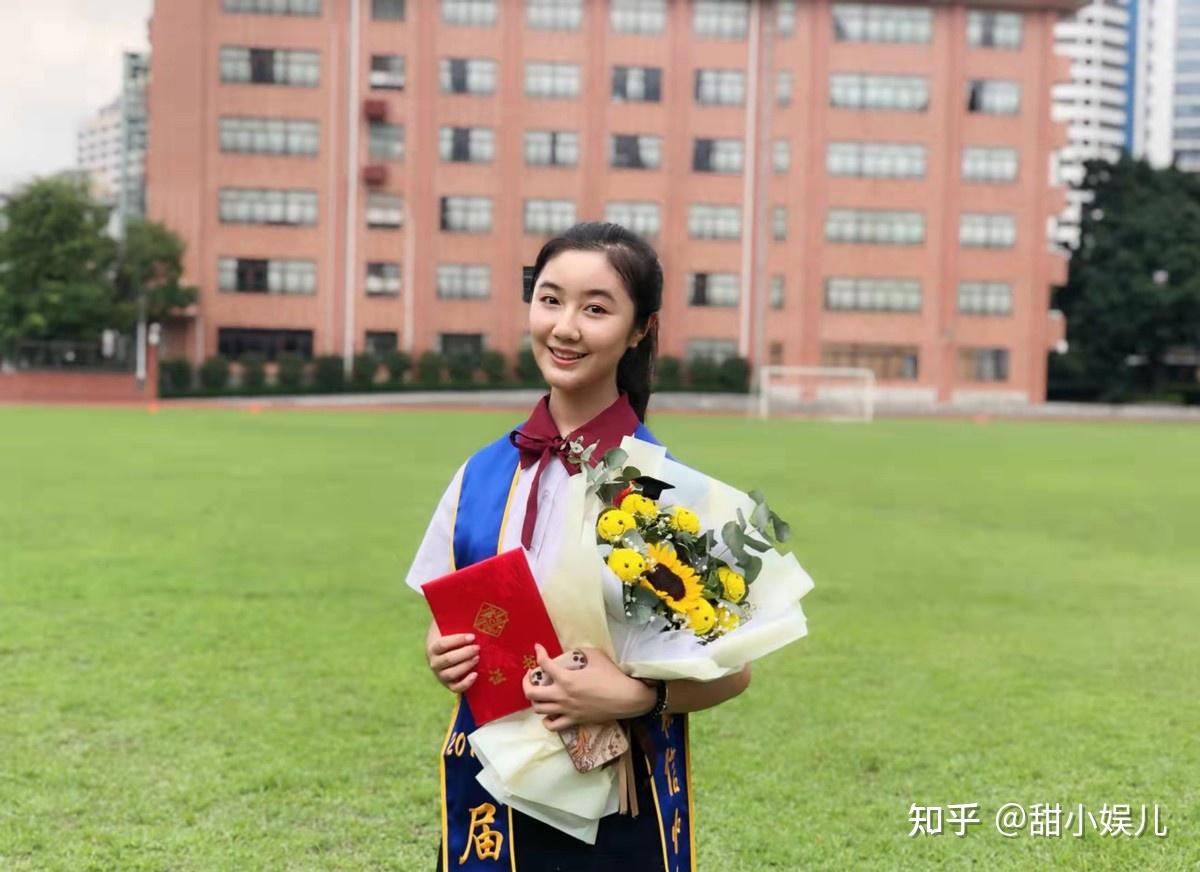 8岁红遍全国退圈后考入名校点读机女孩比想象中更优秀