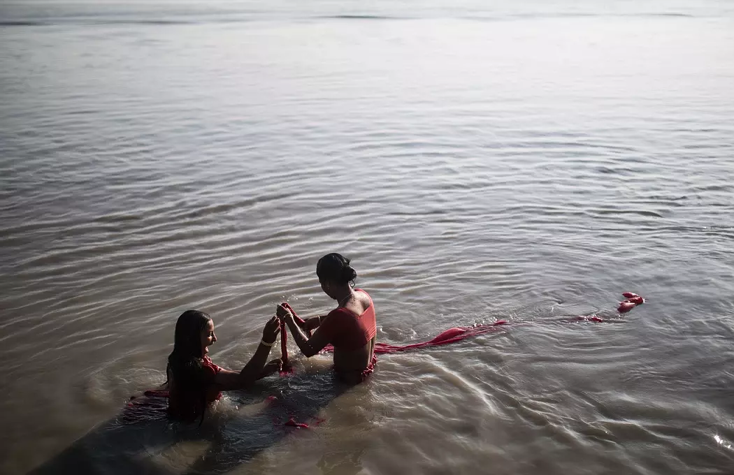 下沉的妓院 - 知乎