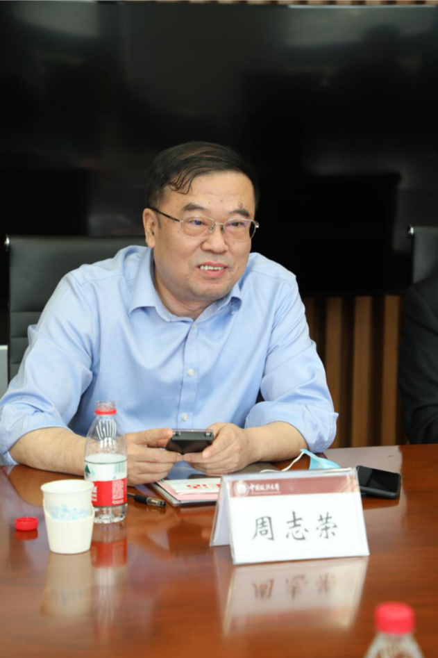 高校合作中国政法大学刑事司法学院与北京冠领律所建立战略合作关系