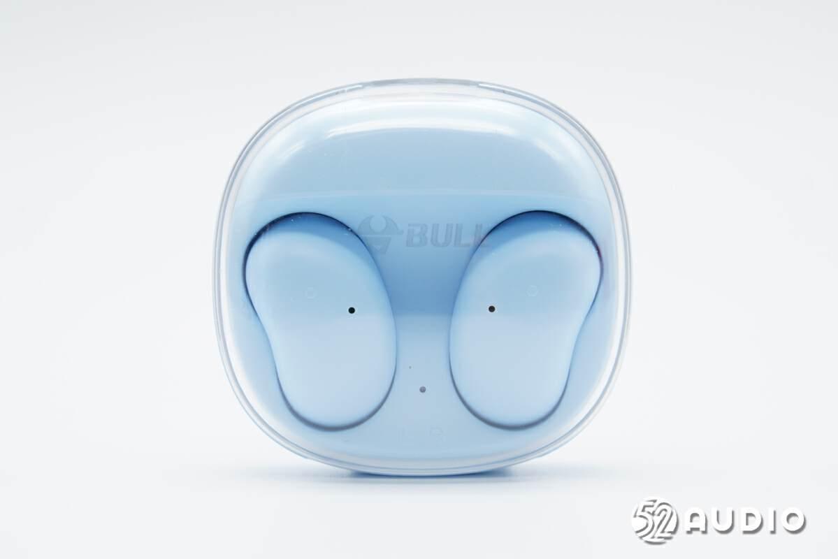 品牌logo,天籁系列和产品名称"公牛tws耳机 开放式"