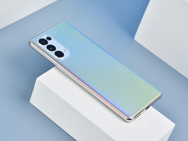 星钻焕彩月光镜圈opporeno5系列这颜值你给打几分