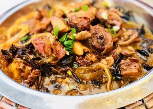 v2-3ecd60a84e9ddaaa76d66edb6f03689a_1440w.jpg?source=172ae18b