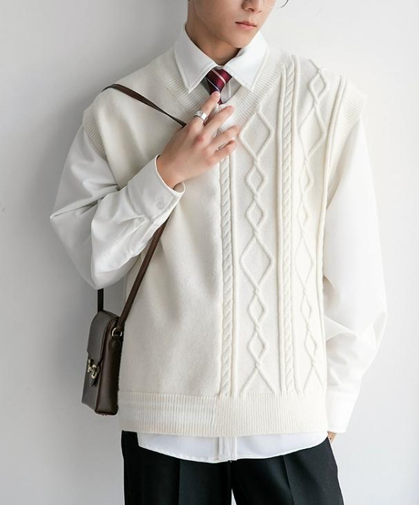 春秋冬季男士背心马甲推荐:精选10款男装马甲背心,包括美式老钱风白