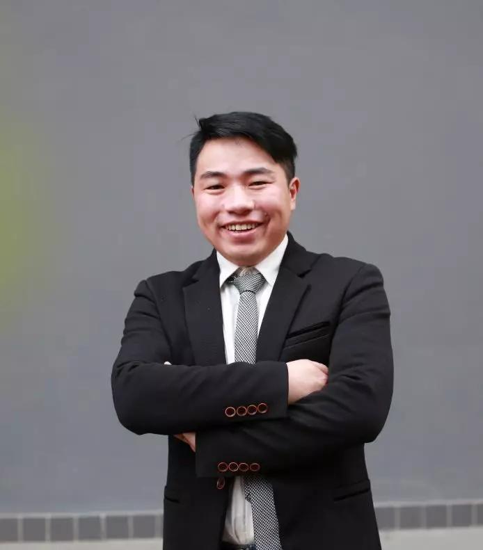 花儿专访蒋文龙始于责任忠于热爱