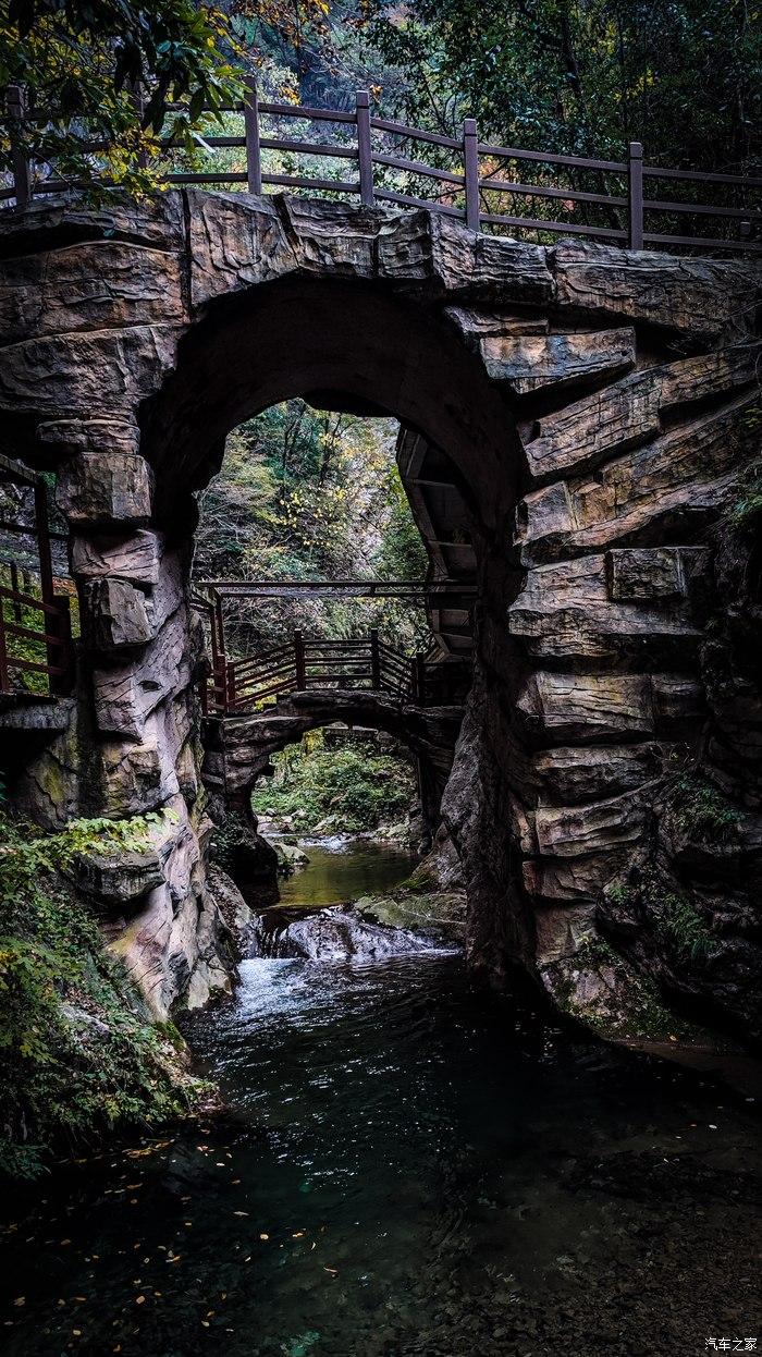 一人一唐,自驾洛南金丝峡,瞰五彩斑斓深秋神瀑峡沟