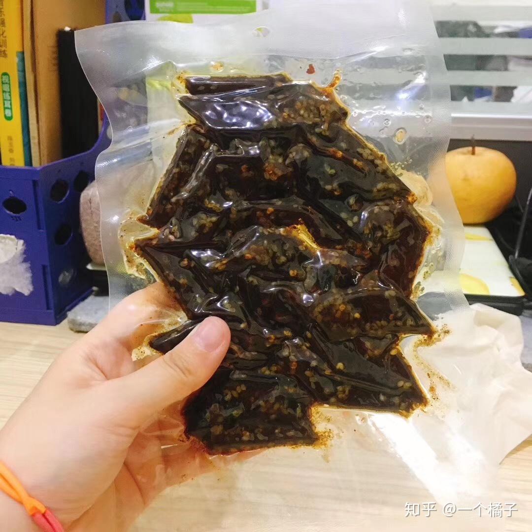 有没有什么好吃的面包推荐啊 v2-3f1beb61c8a813d976d16c3def304b52_r.jpg