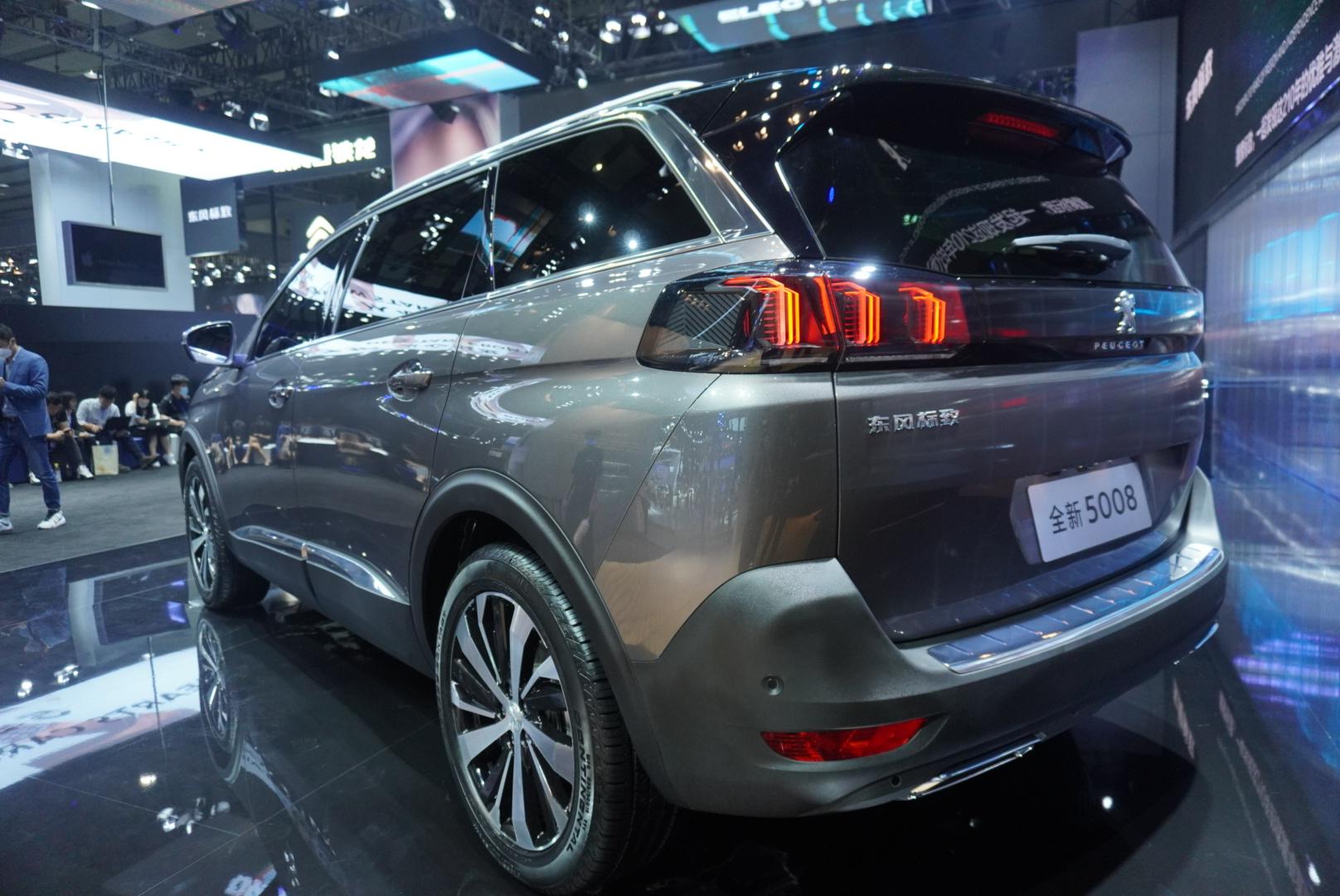 前脸更时尚新款标致5008亮相广州车展