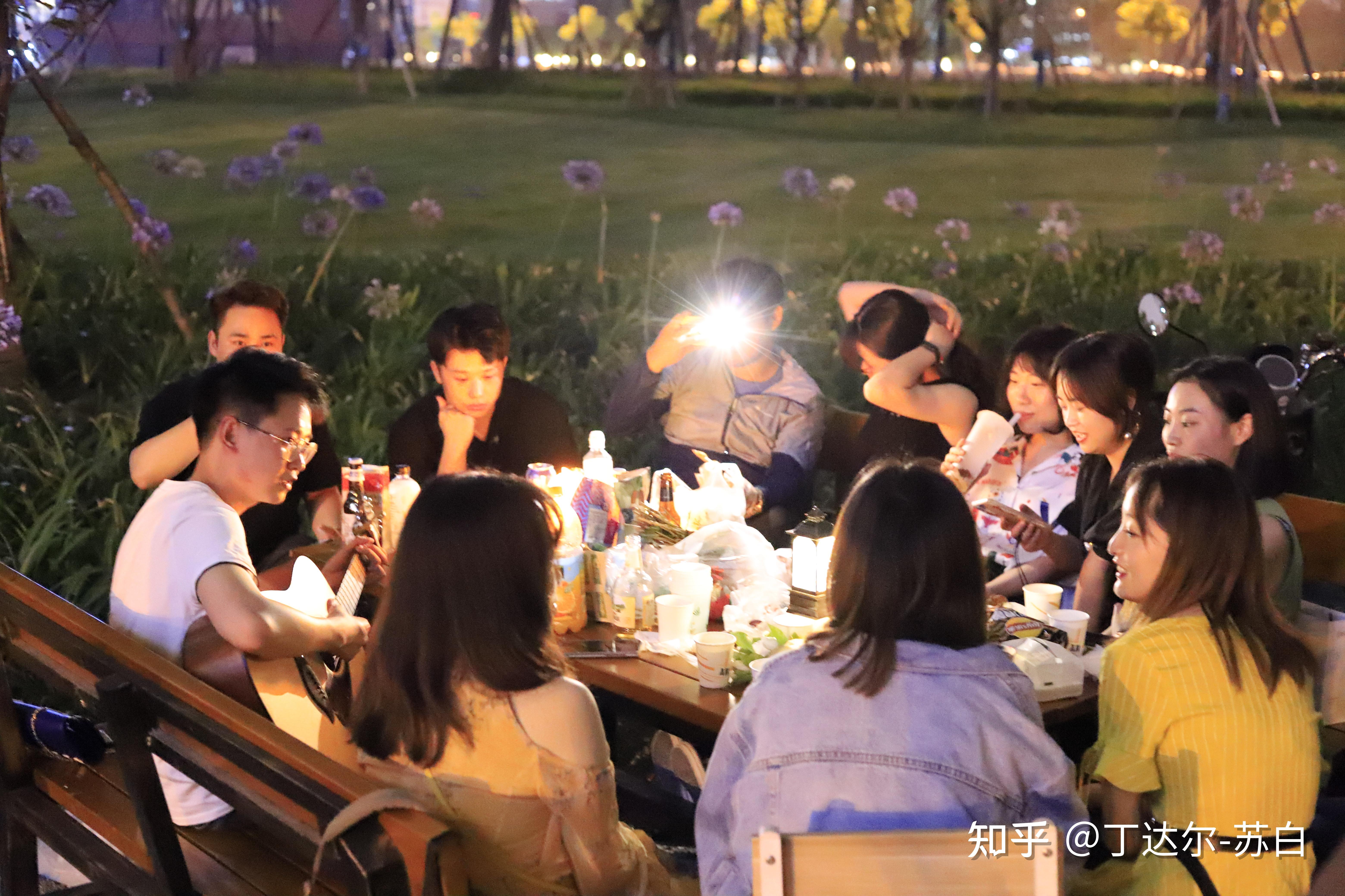 成都单身交友俱乐部