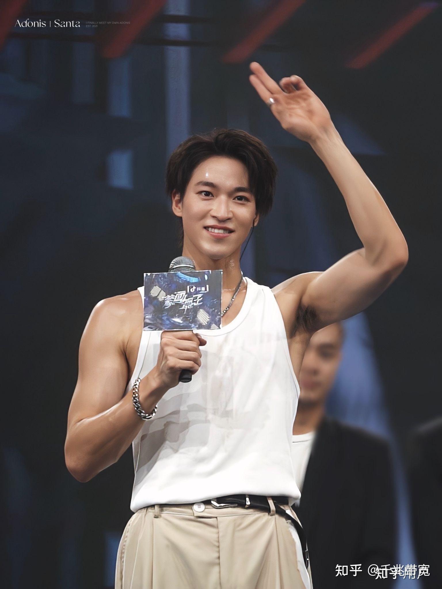 赞多的身材就是极品啊