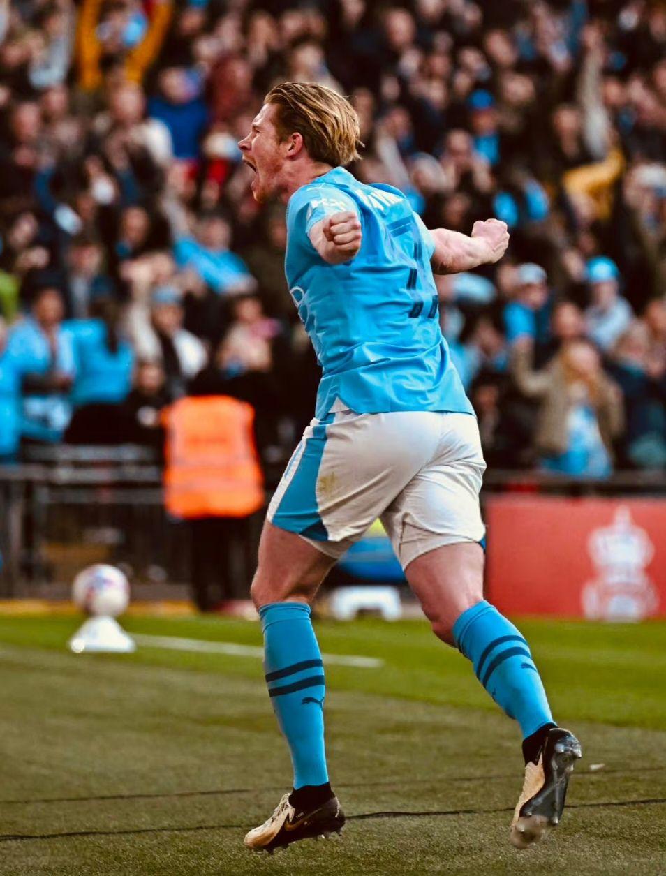 德布劳内的传球