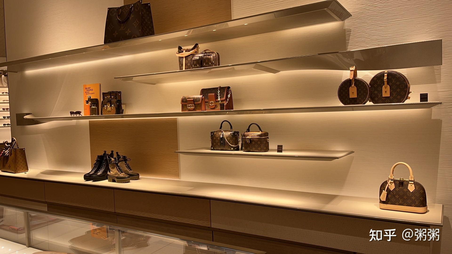 在意大利9495 买奢侈品如何和柜姐周旋