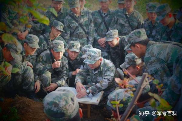 解放軍軍官大學(xué)分?jǐn)?shù)線_2023年解放軍藝術(shù)學(xué)院招生網(wǎng)錄取分?jǐn)?shù)線_解放軍大學(xué)排名分?jǐn)?shù)