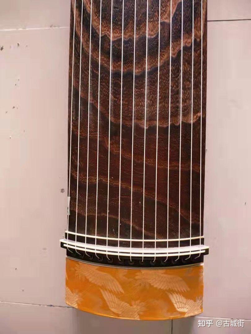 早期日本桐木古琴十三弦一体桐木整挖制作