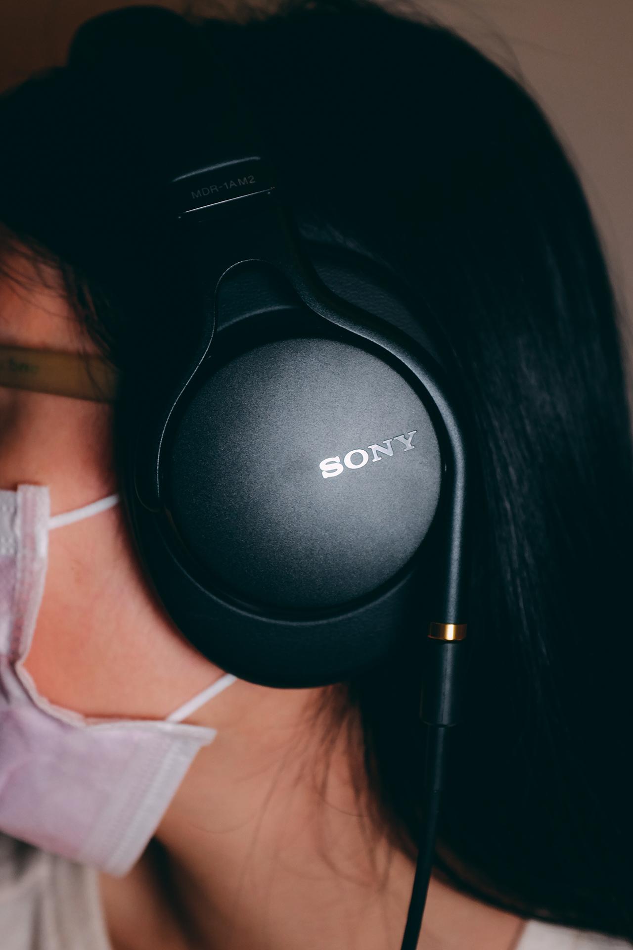 来者sonymdr1am2头戴耳机测评外观篇