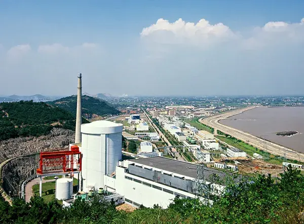 中国一年进口多少铀矿 v2-412b592efa0fbe03376760ad372e80fa_r.jpg