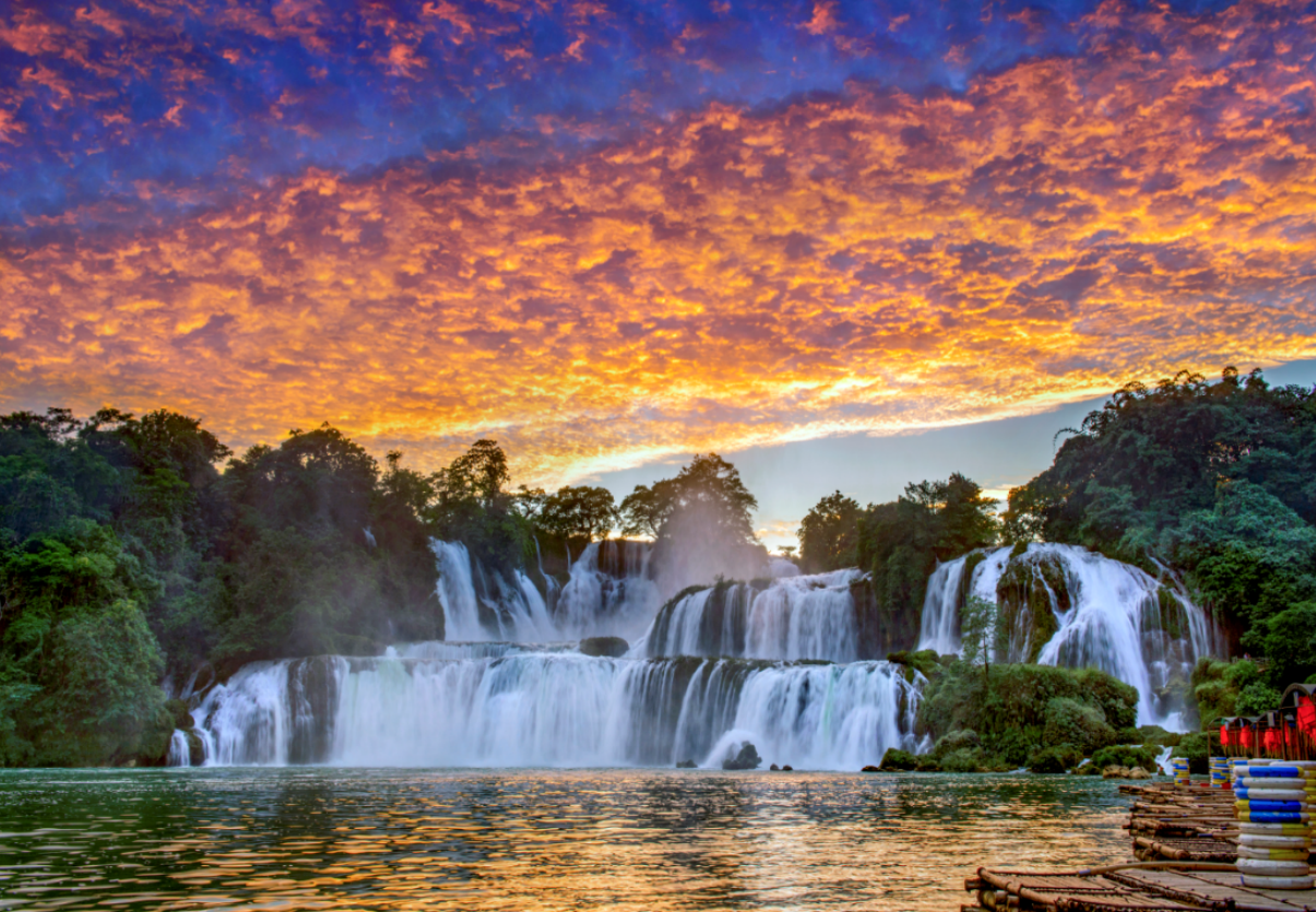 德天独厚瀑布景,诗情画意跨国情 - 知乎