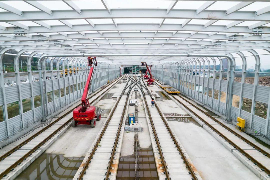 抢鲜看国内城轨最长最大隔音隧道亮相